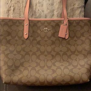 Coach city zip tote handbag